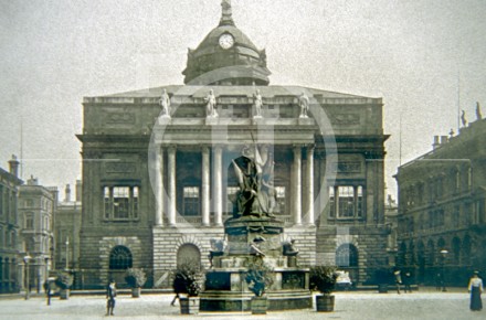 The Town Hall, from Exchange Flags, c 1902